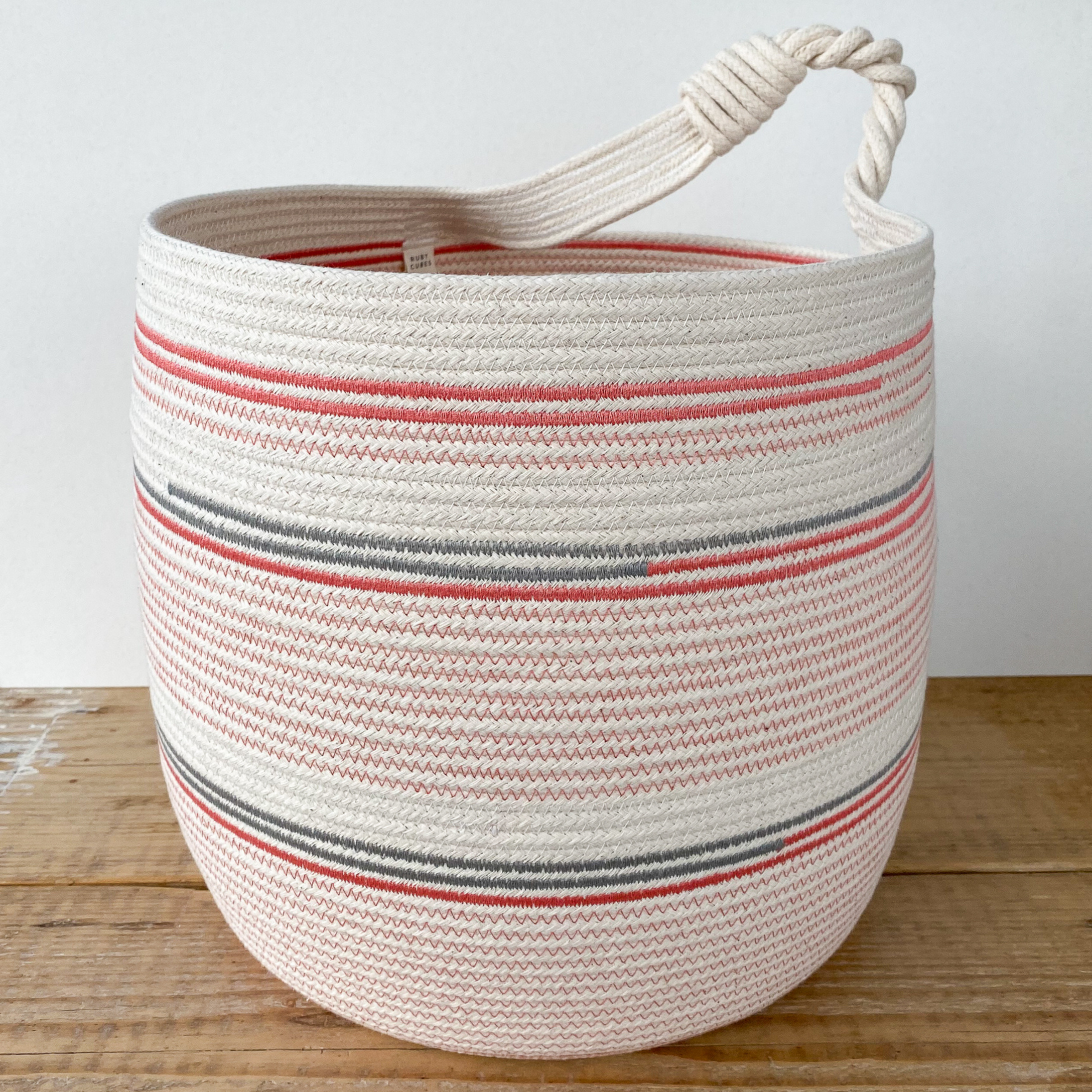 Sculptural basket – large – made with organic cotton thread