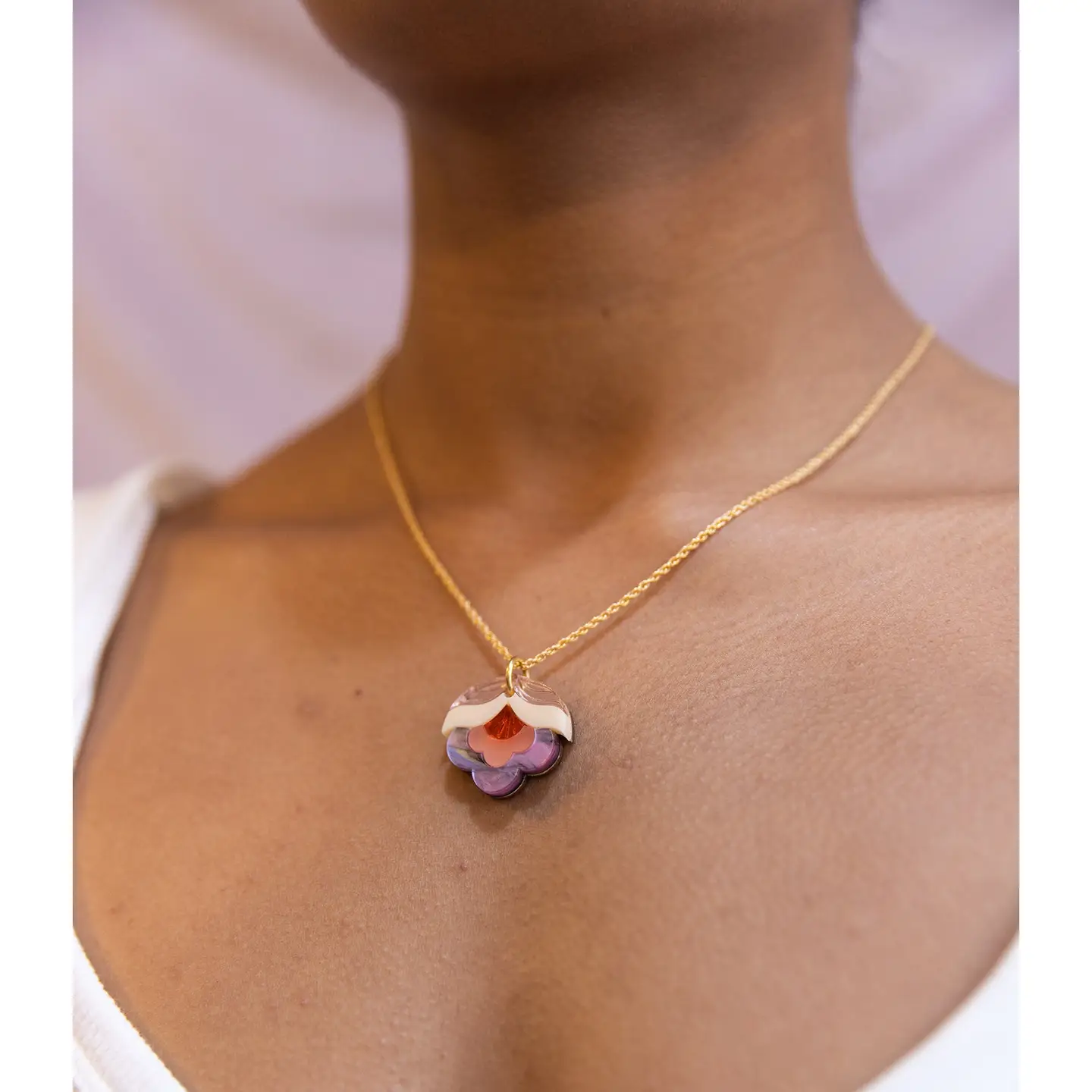 Anna Retro Flower Mini Pendant: Pink Sky - Image 2