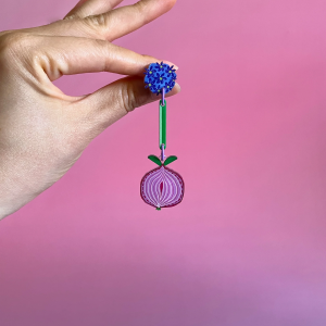 Botanical wearables - Giant Onion