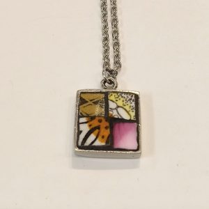Square Guadi inspired pendants small , mixed pinks
