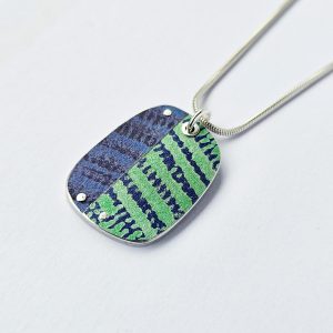 Trax Oblong Pendant